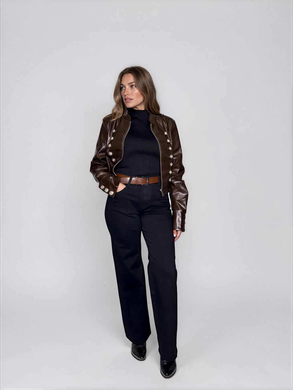 CHAQUETA AVELLANA
